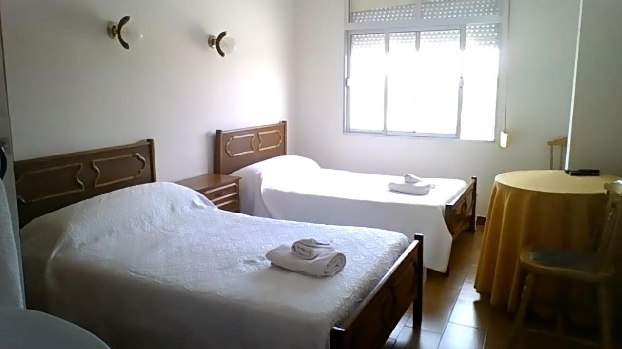 Hostal Restaurante Galicia Villardefrades Dış mekan fotoğraf
