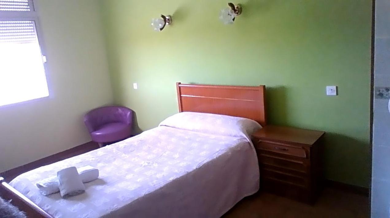 Hostal Restaurante Galicia Villardefrades Dış mekan fotoğraf